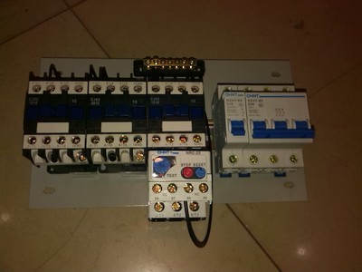 精創(chuàng)溫控箱/冷庫配電箱/海鮮池電控箱/50P分線圈冷凍電腦控制箱圖片,精創(chuàng)溫控箱/冷庫配電箱/海鮮池電控箱/50P分線圈冷凍電腦控制箱圖片大全,北京金強(qiáng)華制冷設(shè)備-4-